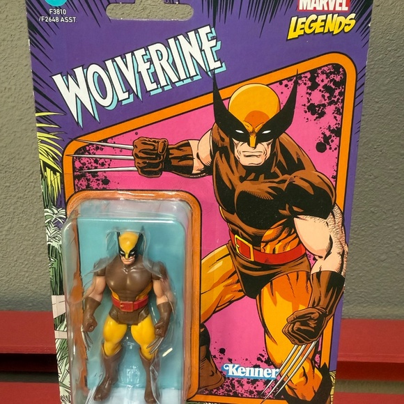 Kenner Marvel Legends Iron Man, Wolverine & Carol Danvers Retro Figures NEW - Picture 6 of 13